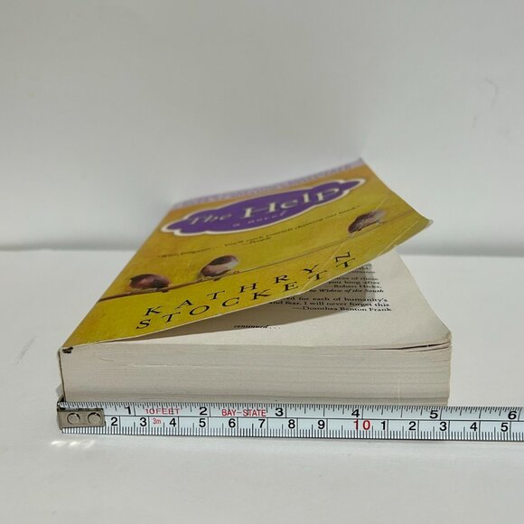 The Help by Kathryn Stockett Novel made to Movie Paperback Good Condition GC - Picture 9 of 9